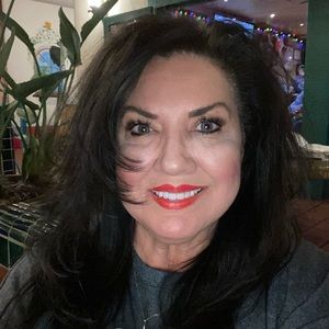 Meet your Posher, Marie